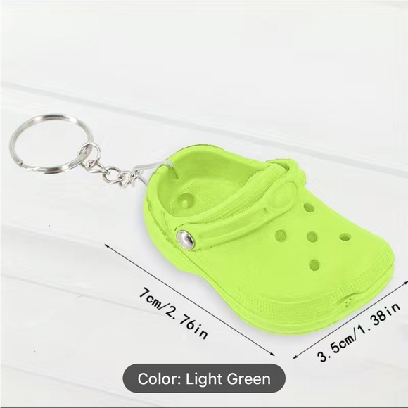 Cute charms keychains colorful assorted mini crocs key ring and clip attached - Picture 5 of 6